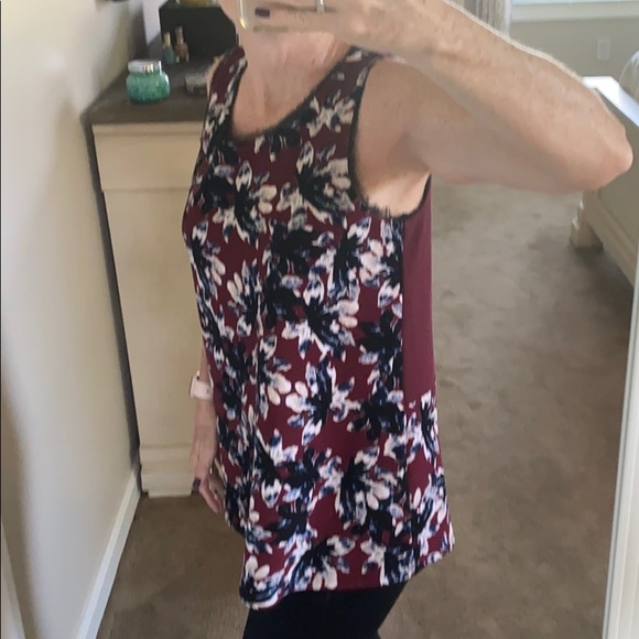 Simply Vera Vera Wang floral tunic - Picture 3 of 9